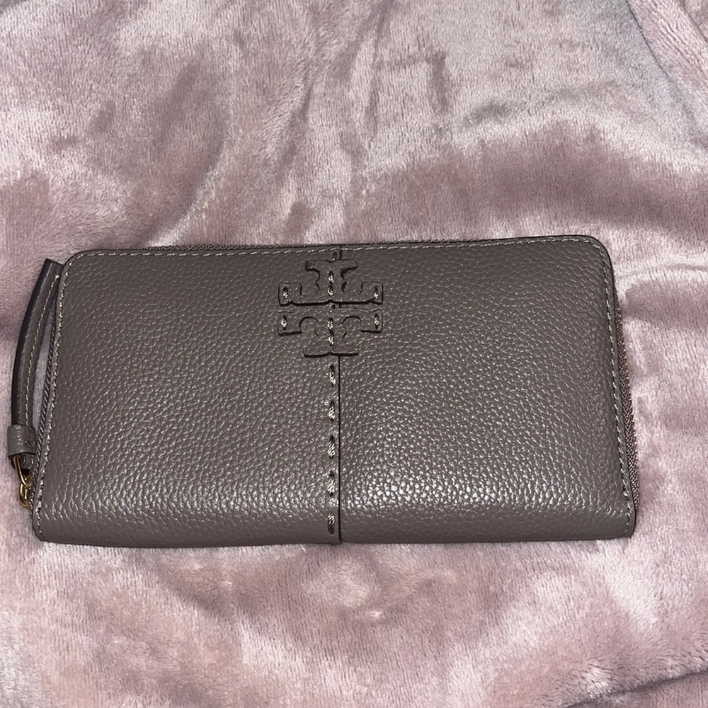 McGraw Zip Continental Wallet